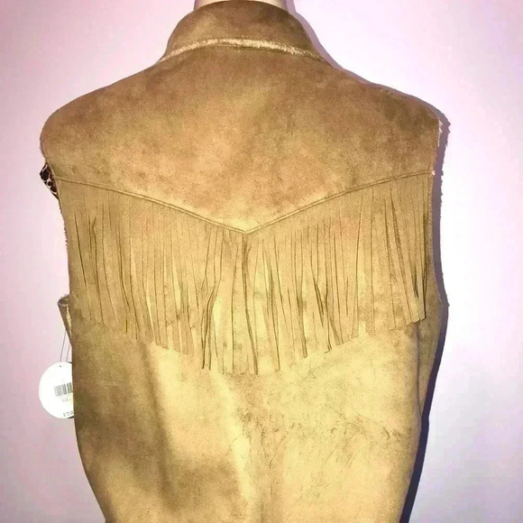 Valerie Stevens Women’s Fringed Brown Suede Vest - Picture 2 of 5